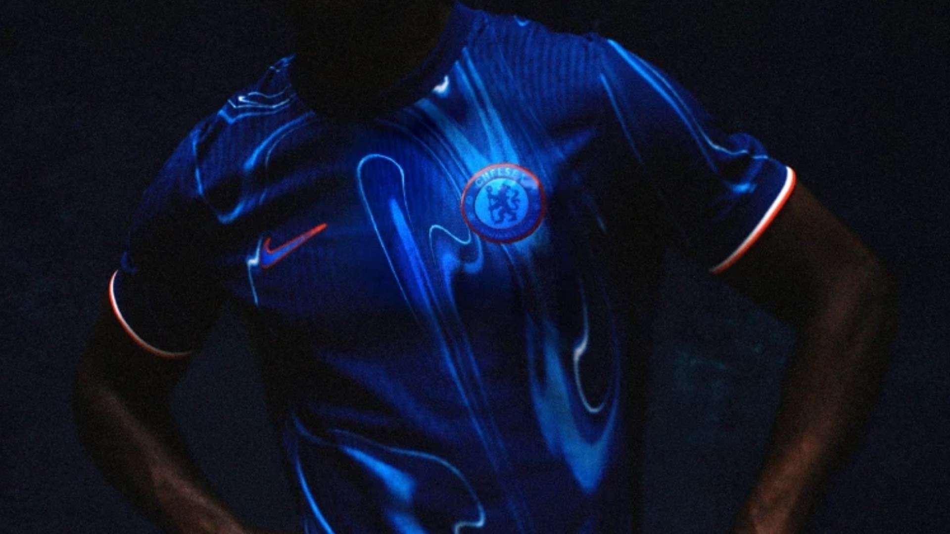 鲁媒：崔康熙复出将出席今天的赛前发布会，黄政宇一同出席.