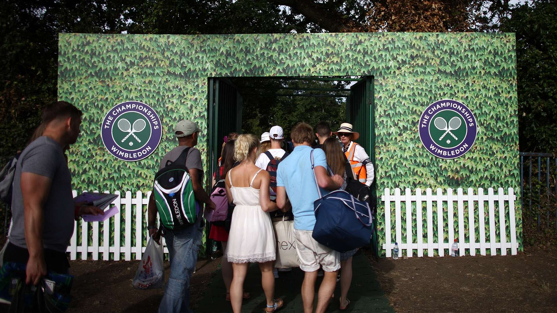 美网》莎芭莲卡直落二击败地主希望 美网女单首夺冠.